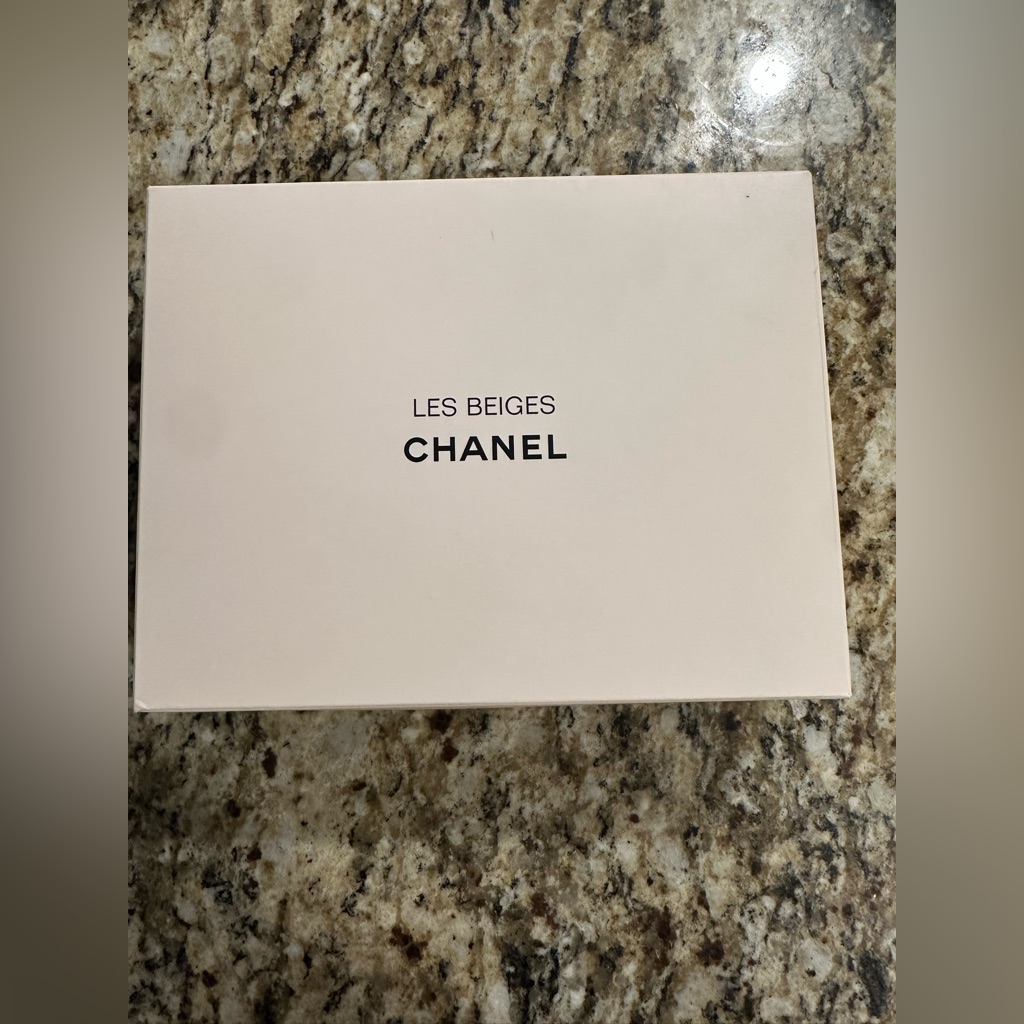 Chanel Les Beiges Cream Box Empty